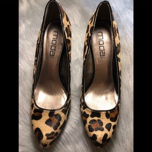 Moda-Spana Leopard Print Heels 👠